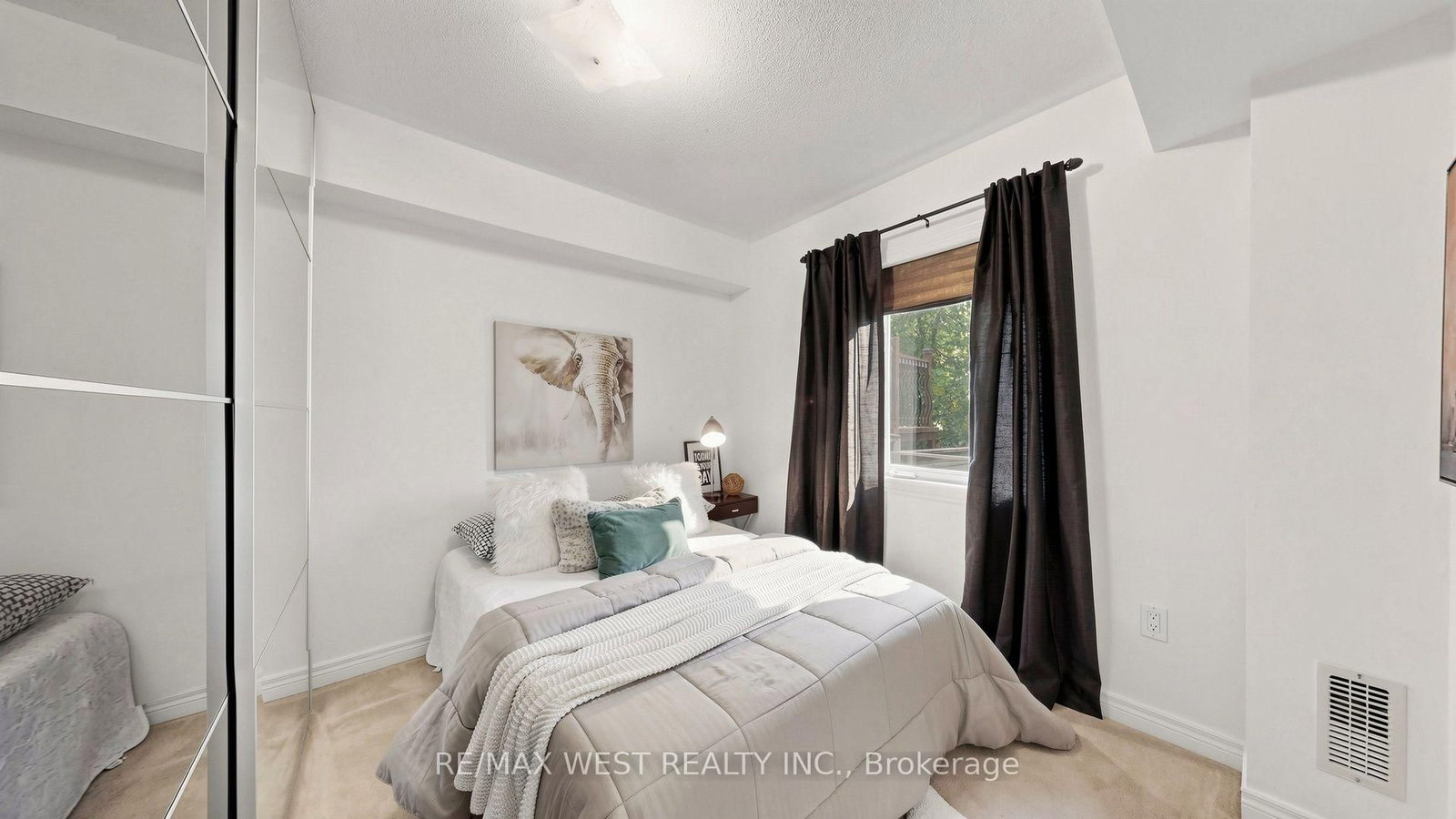 112 Lake Avenue • Richmond Hill, ON photo 42