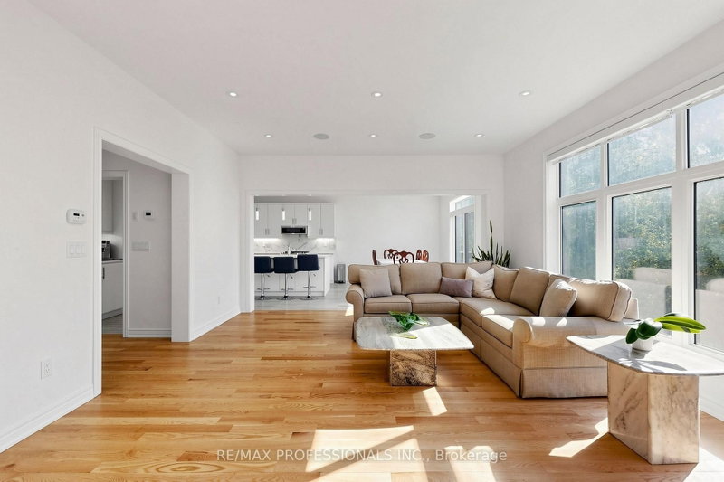 1450 Davis Loop photo 4