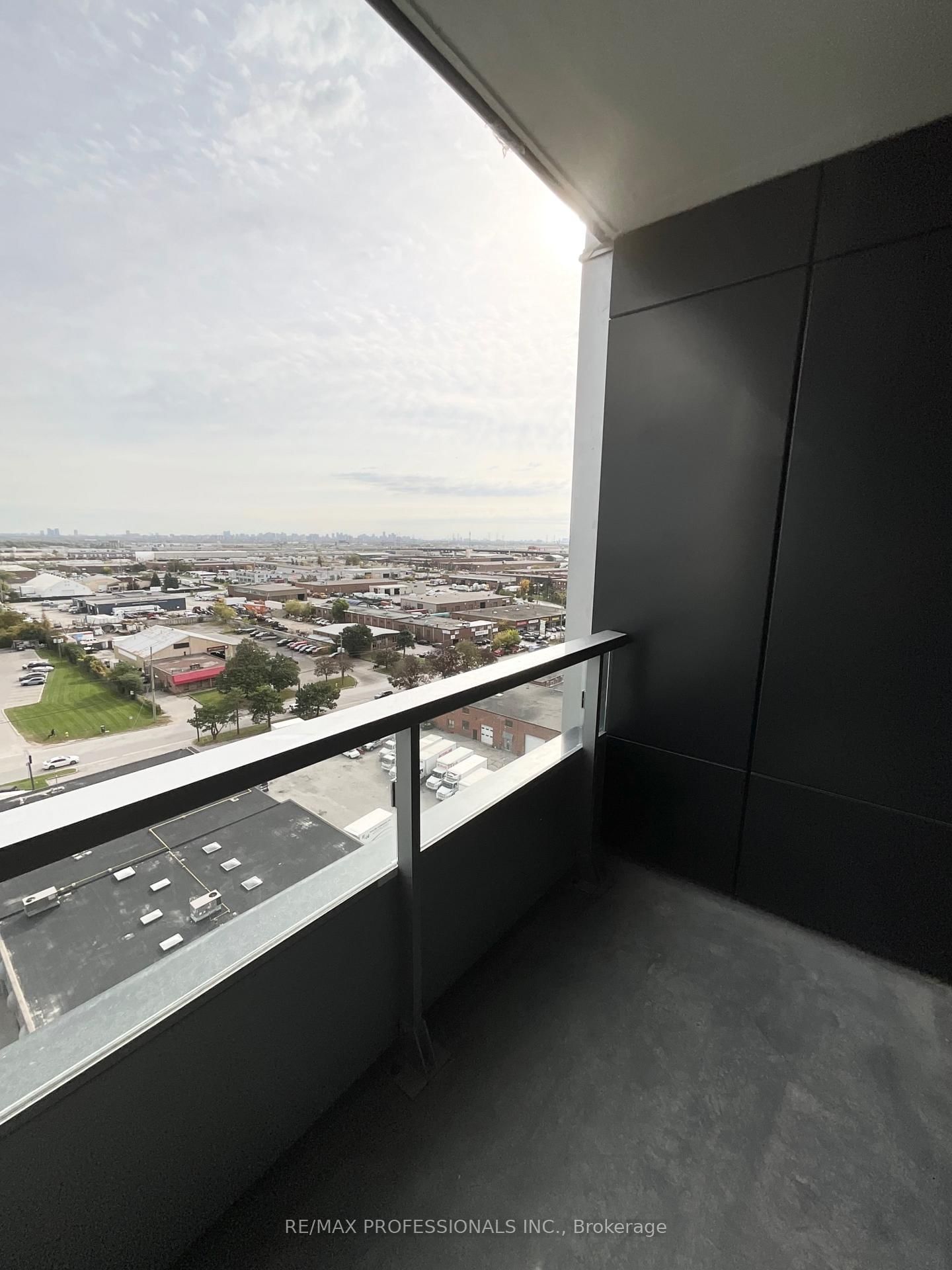 1104-5 Meadowdale Rd, Vaughan, view 20