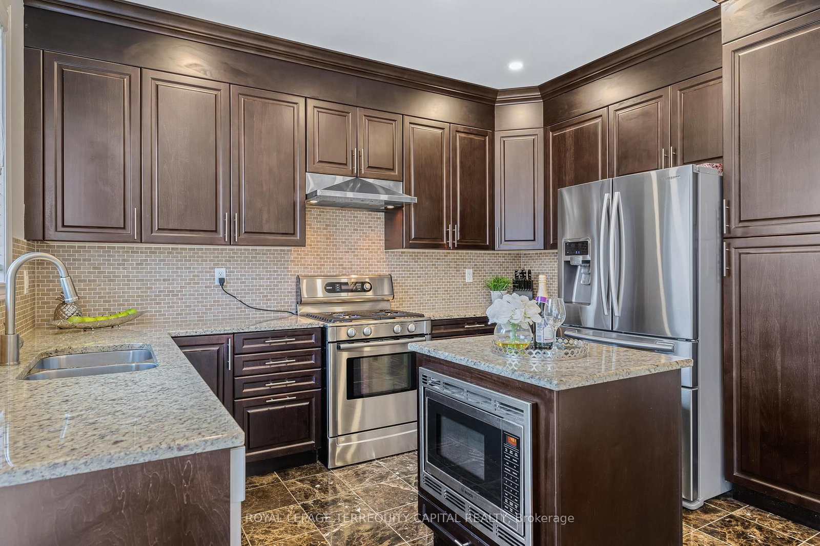 277 Chatfield Drive • Vaughan, ON photo 12
