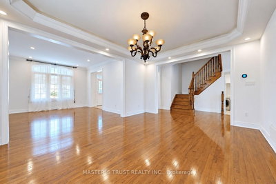 66 Chaya Sara Gardens, Vaughan, ON, photo 5