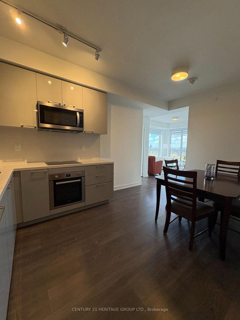 1 Grandview Ave photo 4