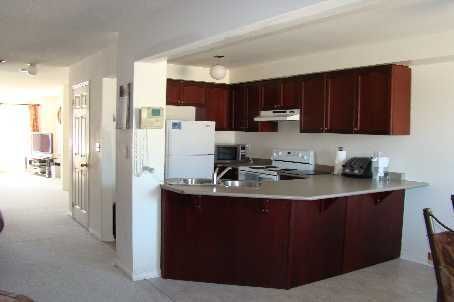 1410 Forest St, Innisfil, L9S4Y4 | Image 2