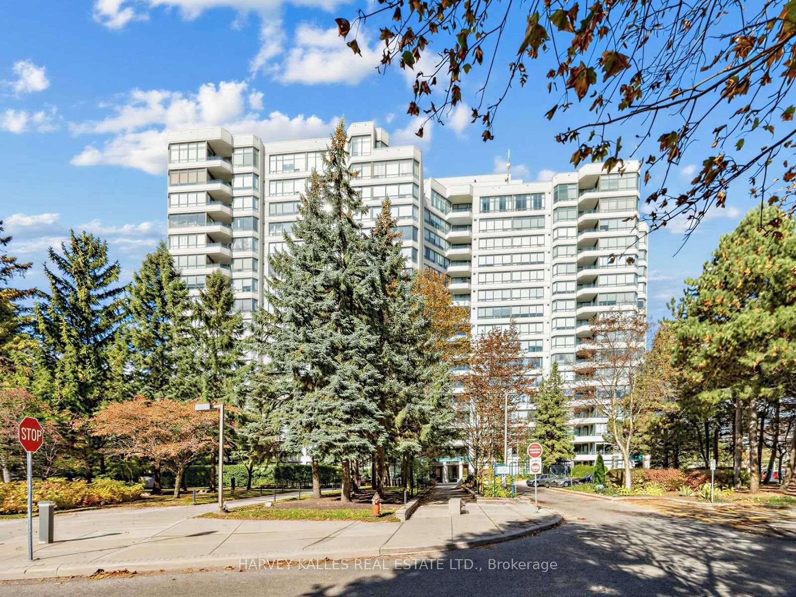 120 Promenade Circle, Unit 707