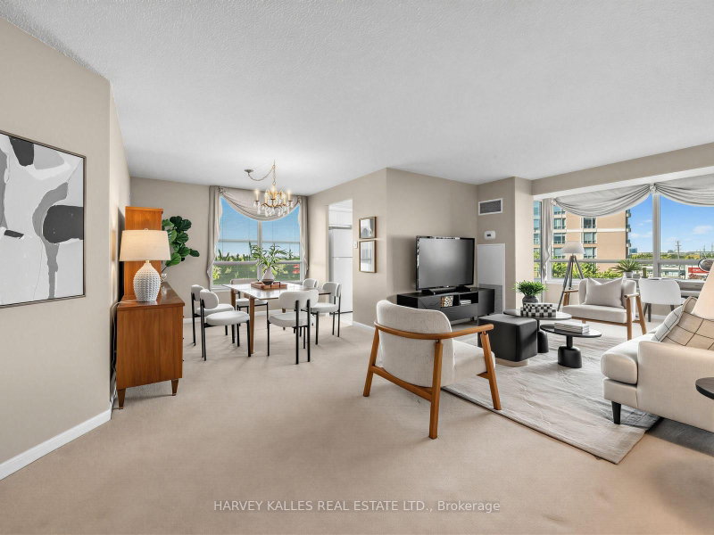 120 Promenade Circ photo 4
