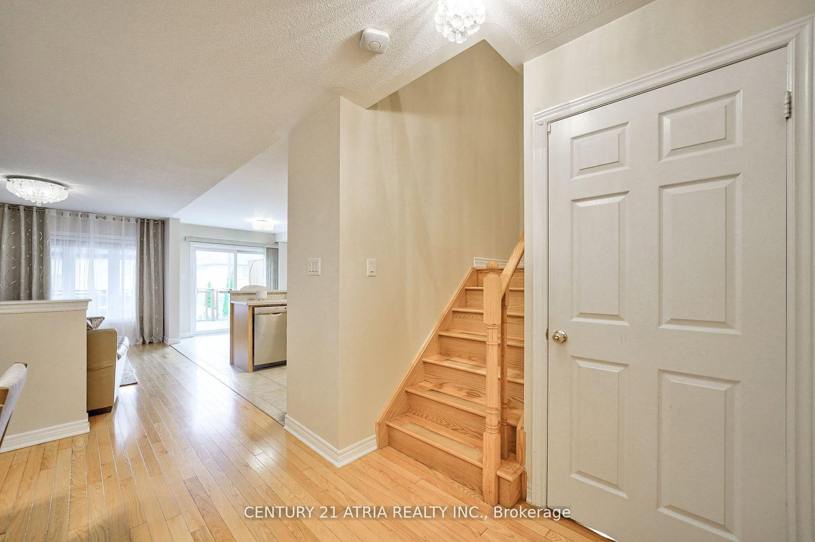 28 Barli Cres, Vaughan, view 9