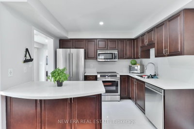 331 Davos Road • Vaughan, ON photo 9
