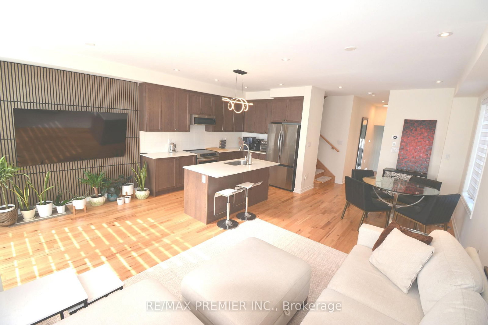 101 Kinloss St, Vaughan, view 12