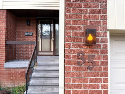 35-141 Castle Rock Drive, Richmond Hill, ON, photo 5