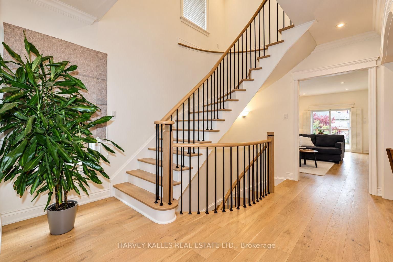 35 Water Garden Lane • Vaughan, ON photo 17