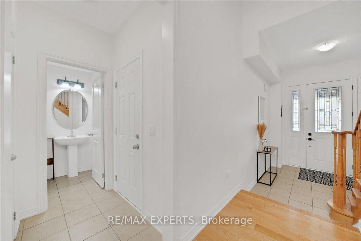 90 Selby Crescent • Bradford West Gwillimbury, ON photo 20