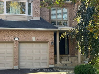 100 Carlyle Crescent, Aurora, ON, photo 3