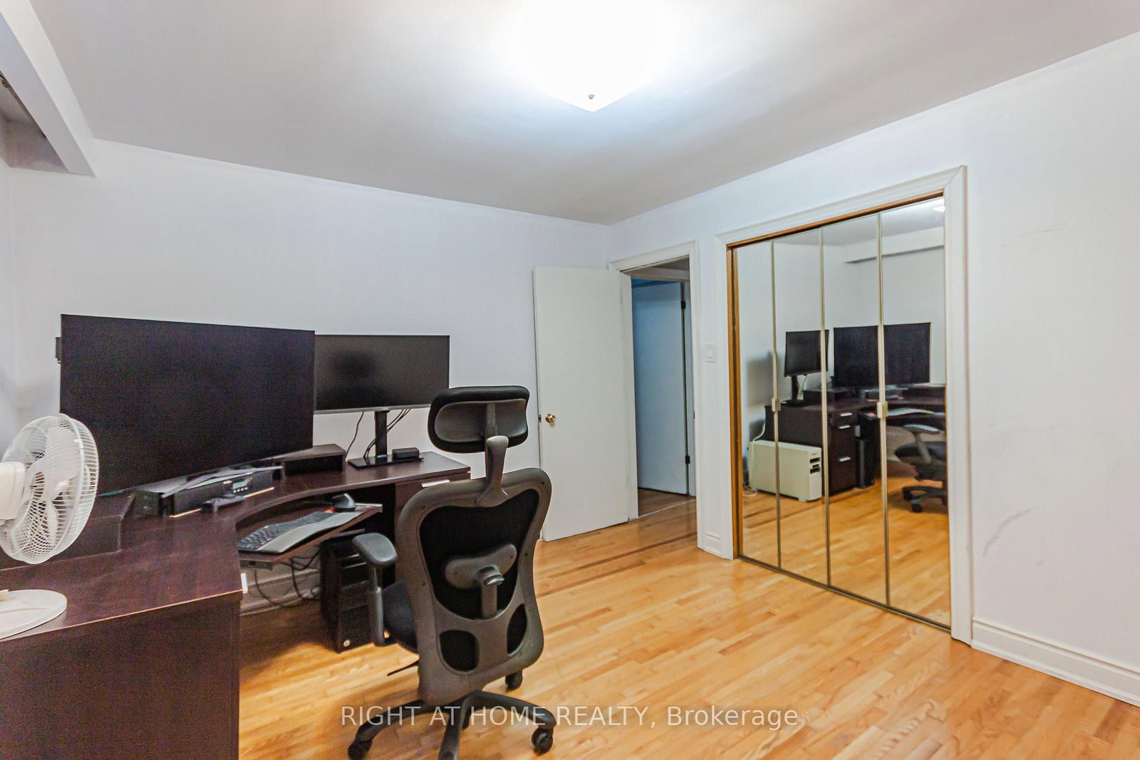 131 Button Road • Vaughan, ON photo 15