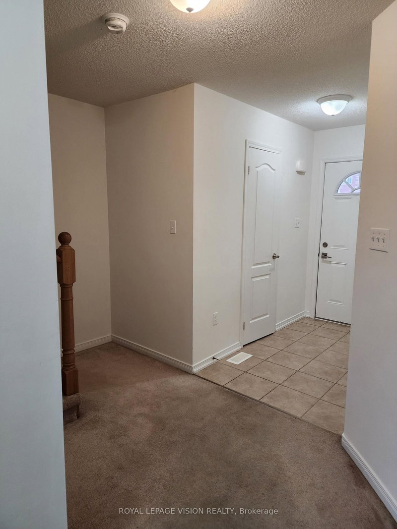 1387 Benson St photo 2
