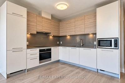 12 Gandhi Lane • #2310 • Markham, ON photo 7