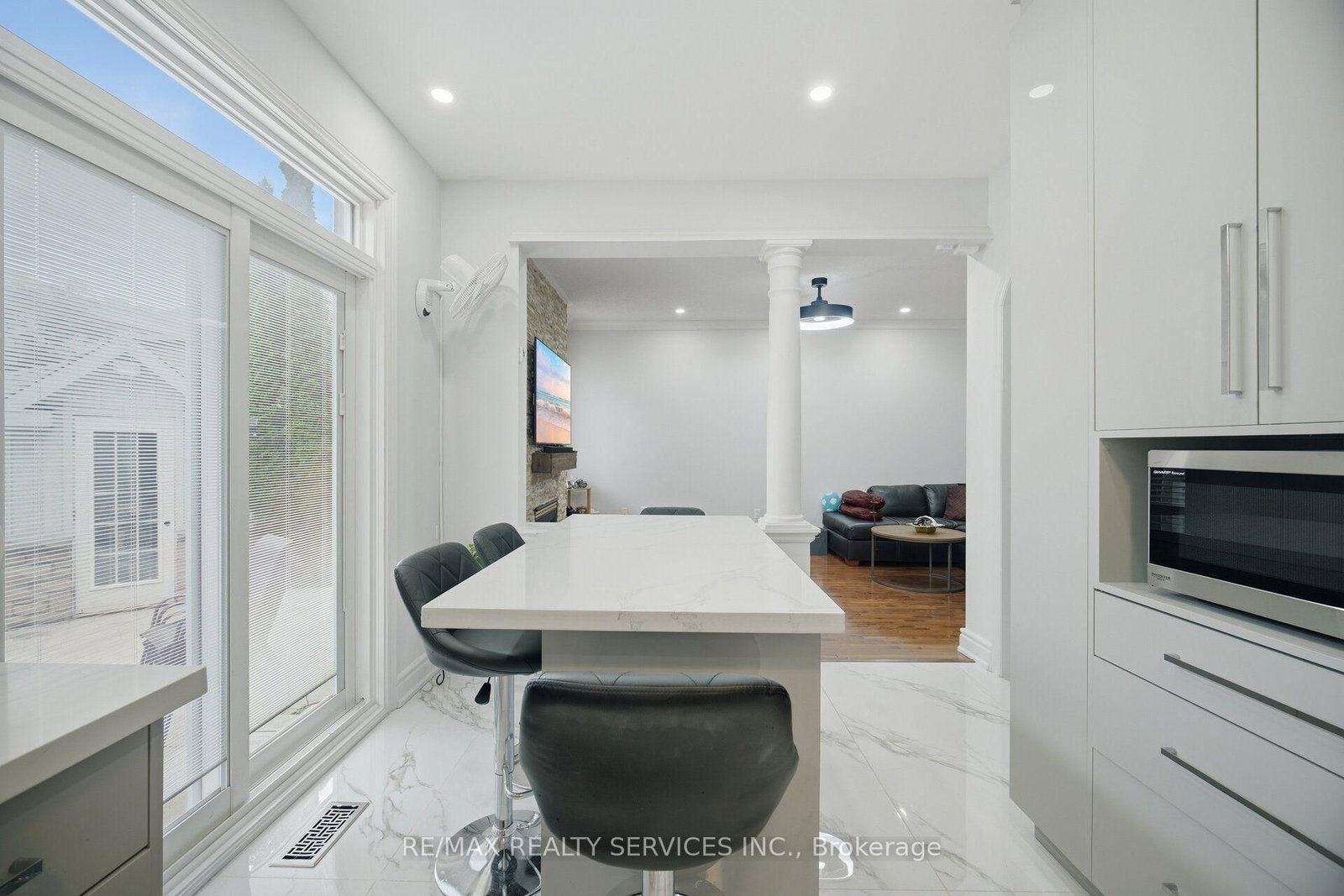 45 Skylark Dr, Vaughan, view 16