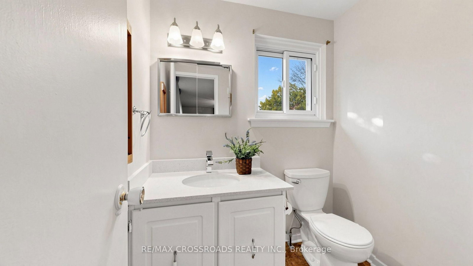 27 Hagerman Boulevard • Markham, ON photo 18