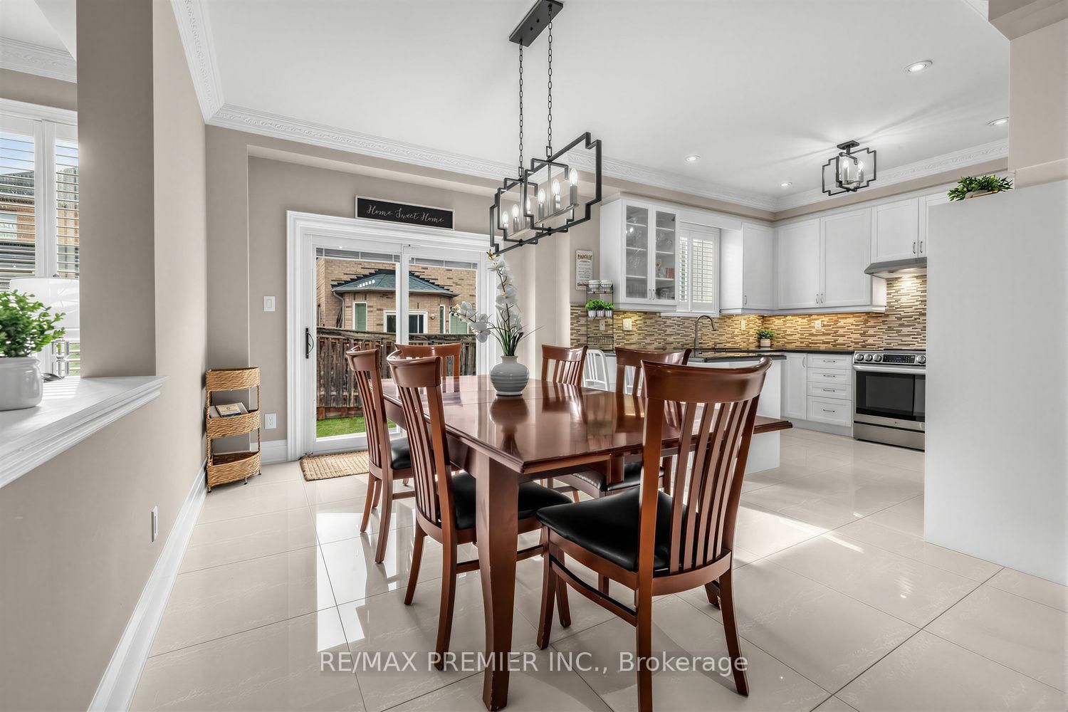 47 Berry Trail • Vaughan, ON photo 11