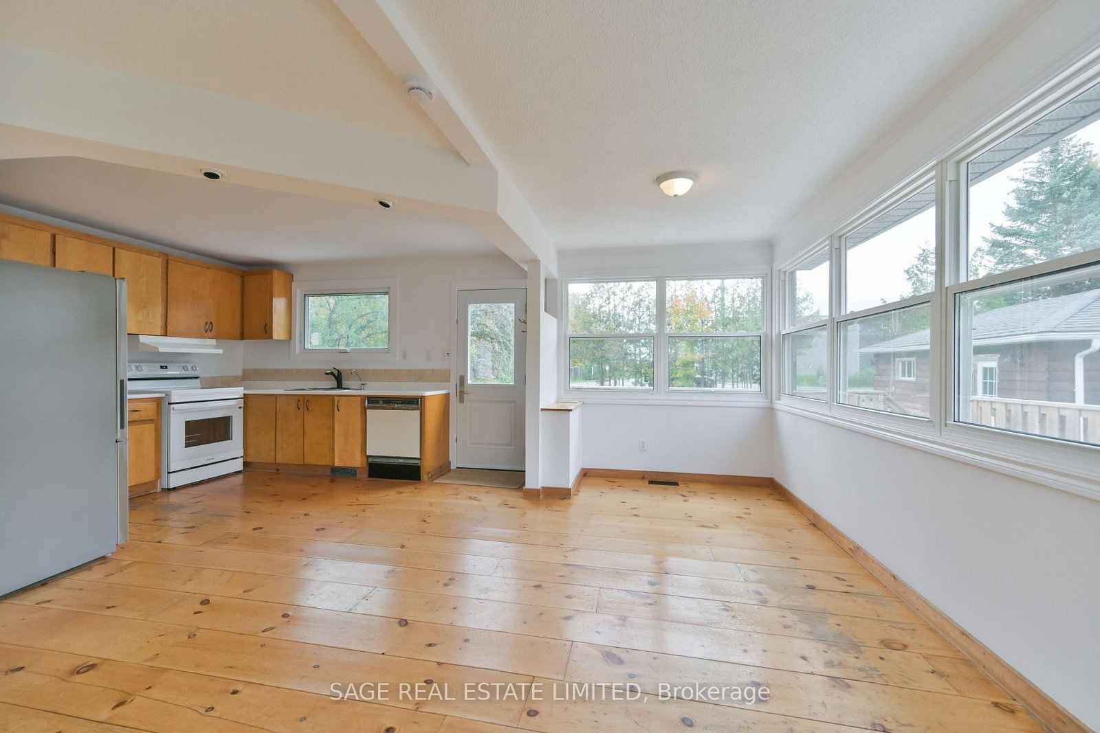 256 Big Bay Point Road • Innisfil, ON photo 14