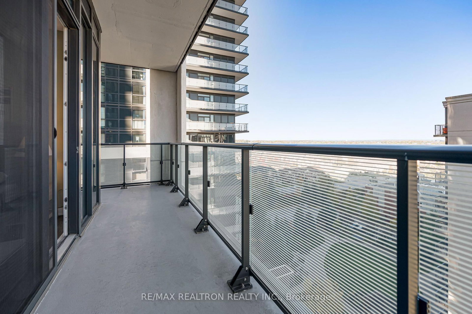 105 Oneida Crescent • #1005 • Richmond Hill, ON photo 41