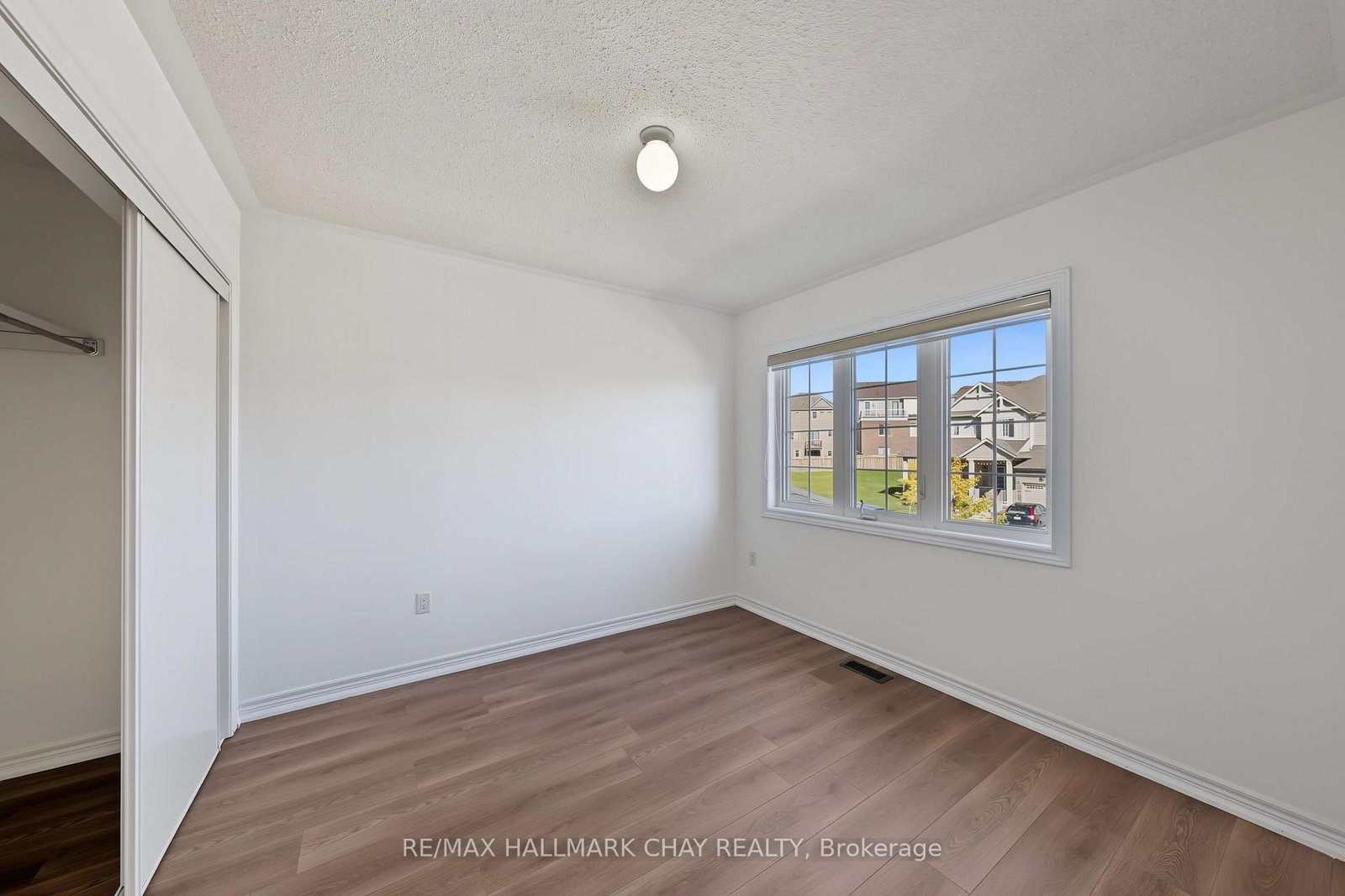 20 Atkinson Crescent • New Tecumseth, ON photo 27