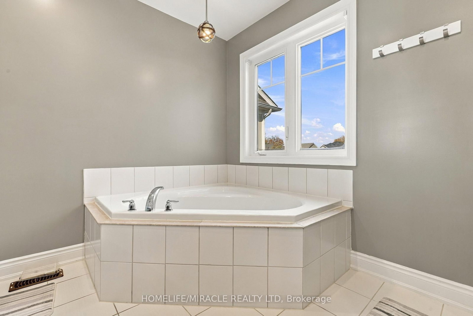 107 Anderson Road • New Tecumseth, ON photo 27