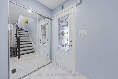 10 Crieff Avenue • Vaughan, ON photo 3