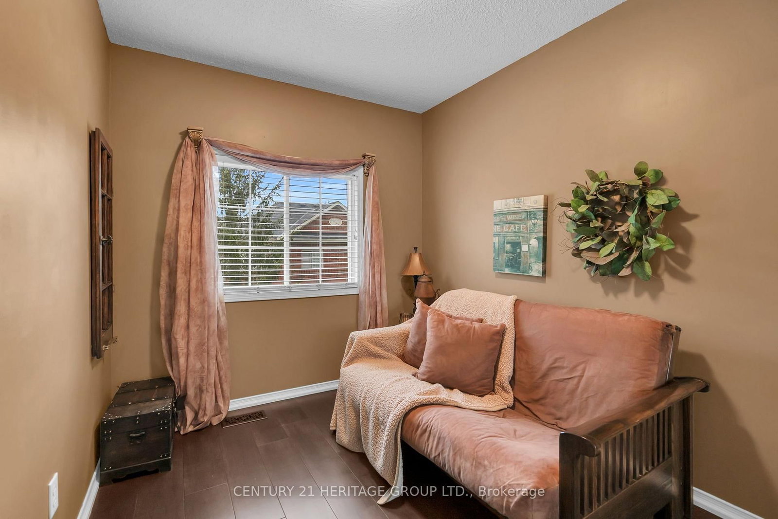 83 Mosaics Avenue • Aurora, ON photo 26