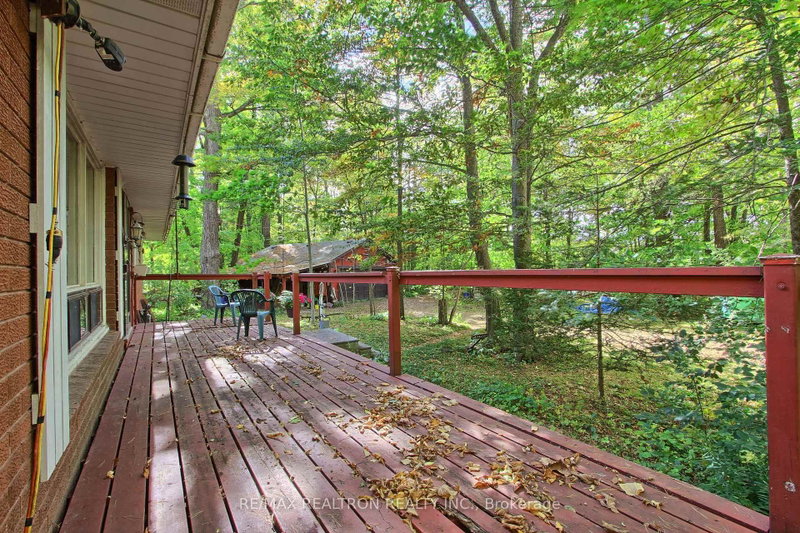 12603 Leslie St photo 3
