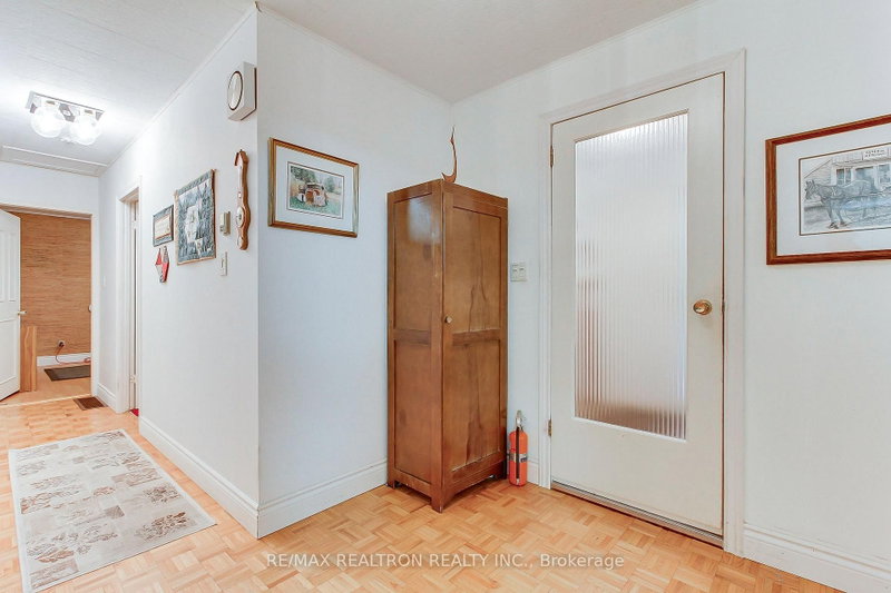 12603 Leslie St photo 5