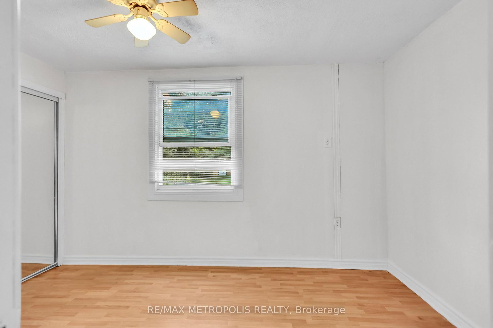 856 Central Avenue • Innisfil, ON photo 15