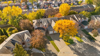 74 Ritva Court E • Richmond Hill, ON photo 4