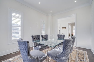 2 Pietrowski Drive • Georgina, ON photo 9