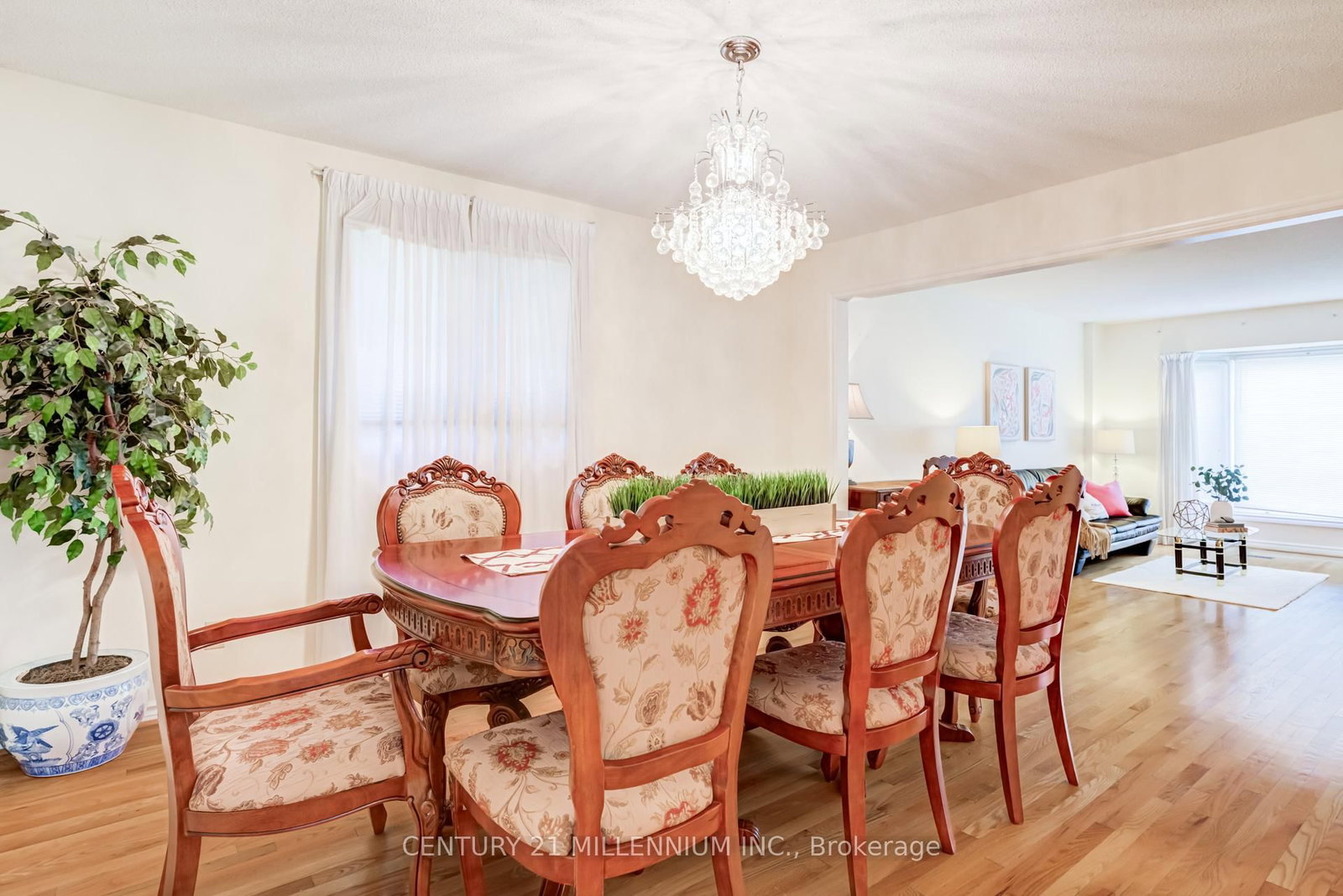 50 Piccadilly Road • Richmond Hill, ON photo 13