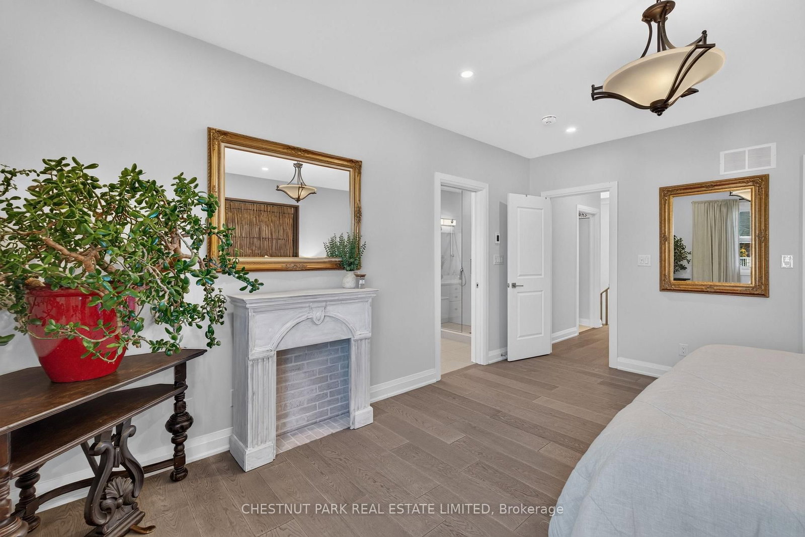 40 Lowther Avenue • Richmond Hill, ON photo 24