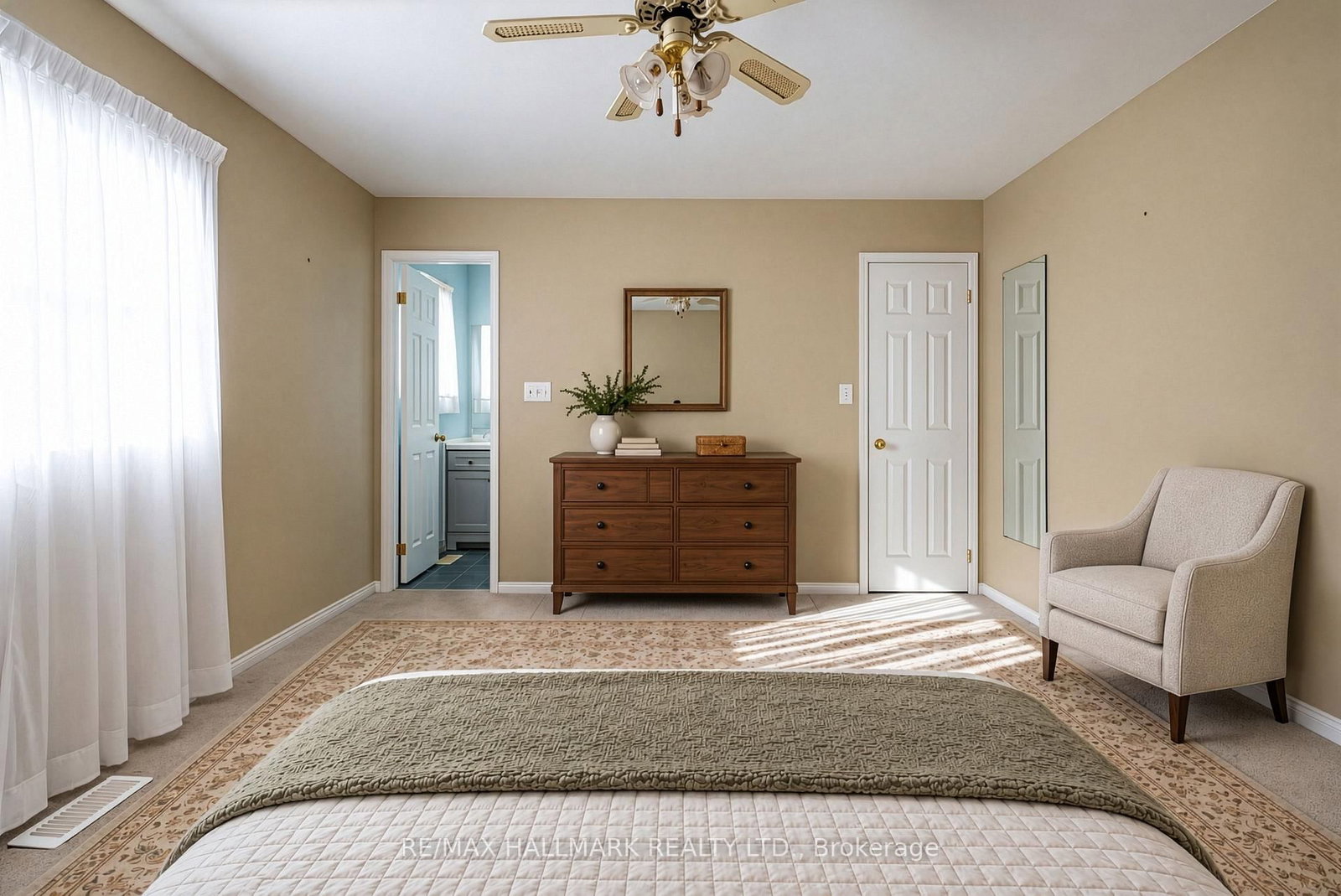 1968 Romina Court • Innisfil, ON photo 10