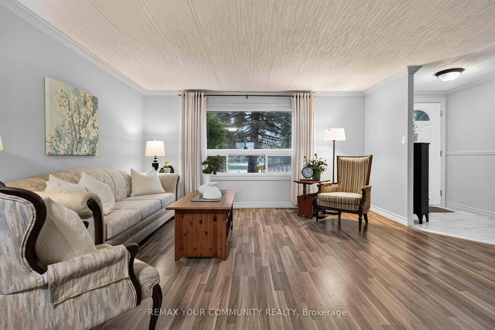 165 Roxanna Drive • Georgina, ON photo 10