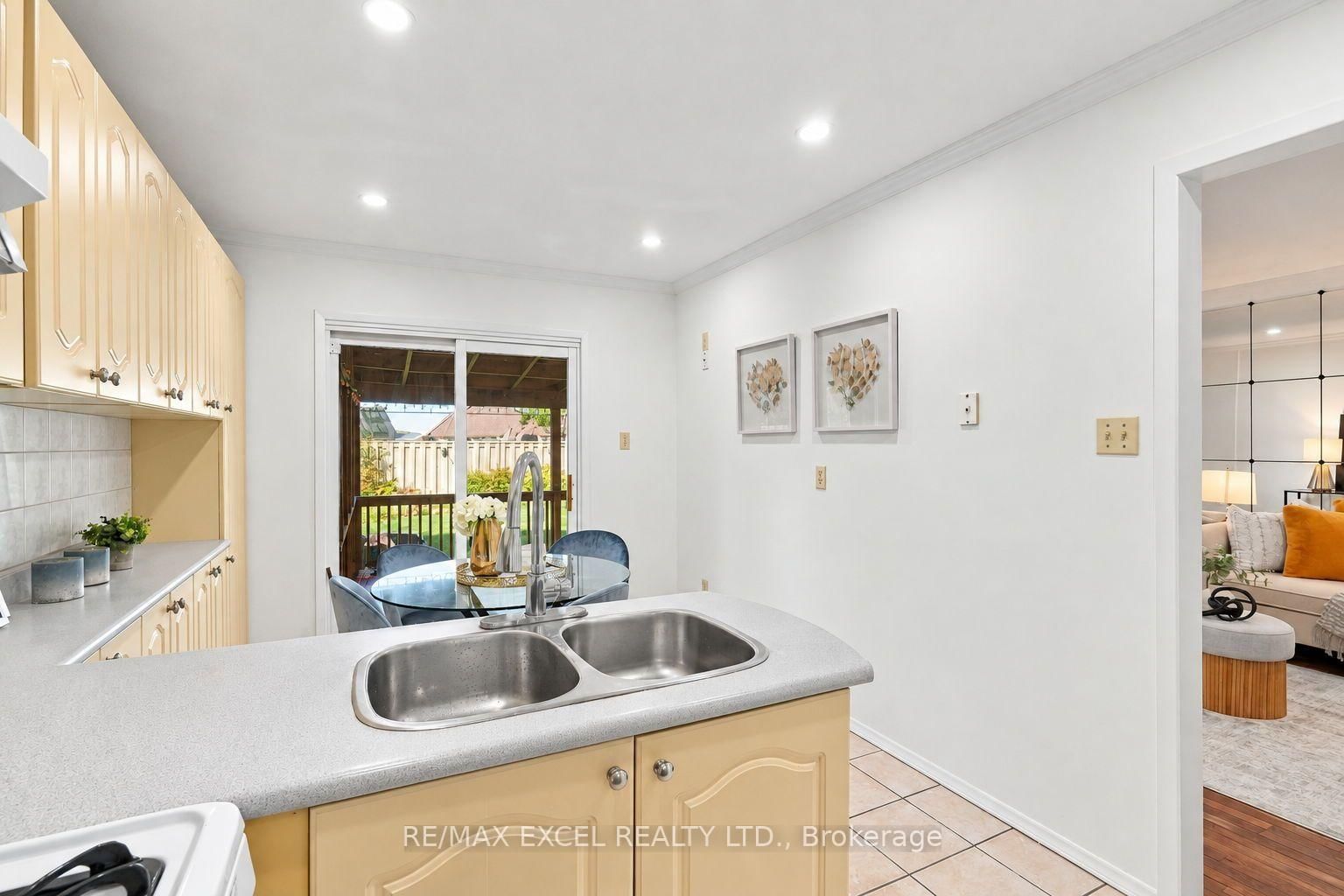 97 Tangmere Crescent • Markham, ON photo 19