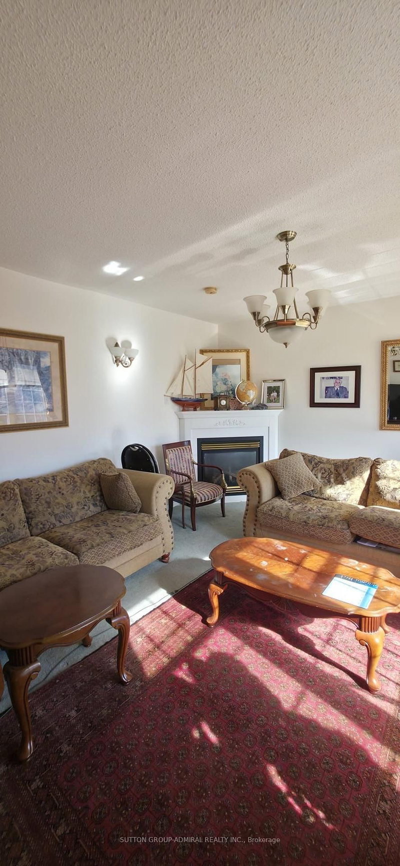143 Huntingfield St photo 4
