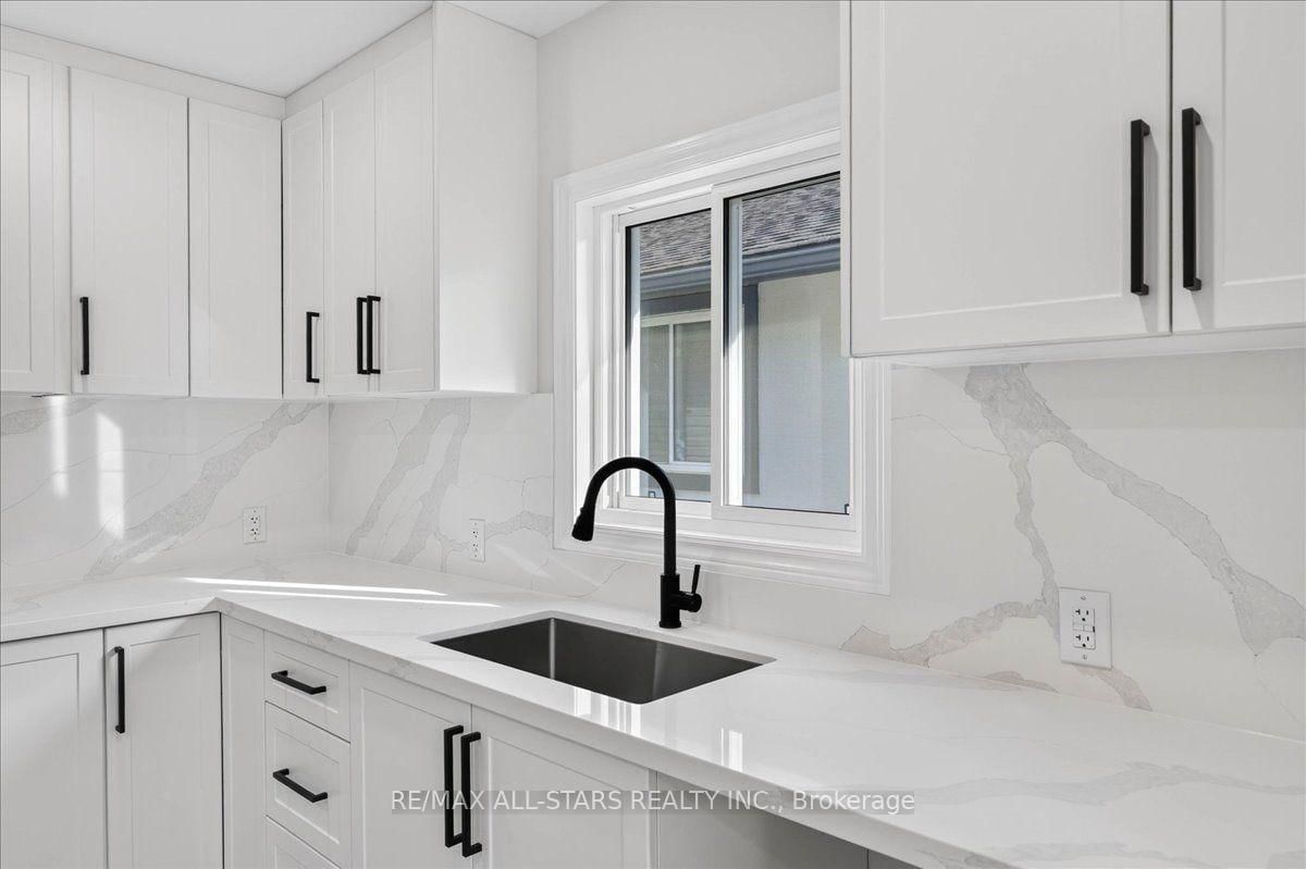 230 Bayview Avenue • Georgina, ON photo 25