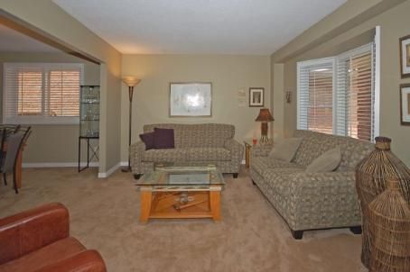 23 Heatherton Way, Vaughan, L4J3E6 | Image 2