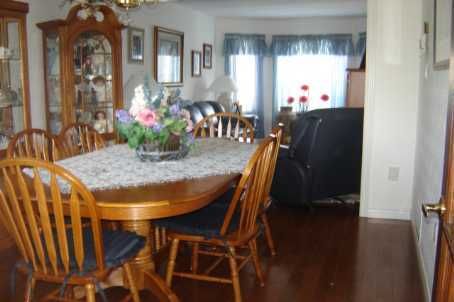 6 Amberview Dr, Georgina, L4P3X6 | Image 2