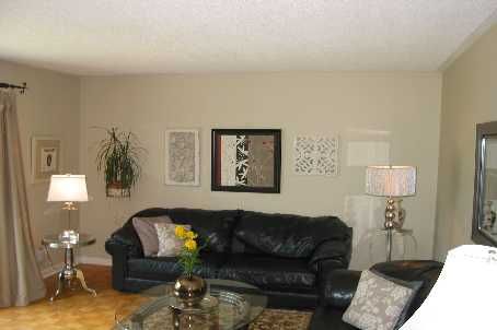 19 Pine Park Blvd, Adjala-Tosorontio, L0M1J0 | Image 2