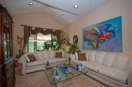 171 Shaftsbury Ave, Richmond Hill, L4C0G2 | Image 2