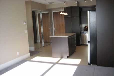 Lph10 - 37 Galleria Pkwy, Markham, L3T0A5 | Image 2