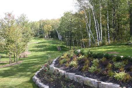 65 Kingswood Dr, King, L7B1K8 | Image 3