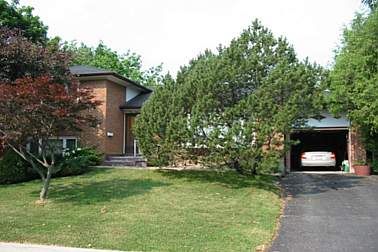 Detached House sold at 290 Gretel Drive, Richmond Hill, Ontario, L4C4V1 - Mill Pond - MLS: N1544246