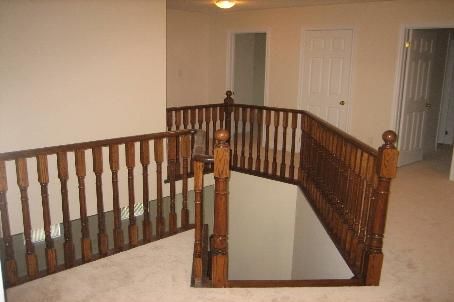 3 Prince Of Wales Dr, Markham, L6C0E1 | Image 3