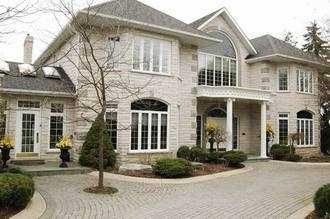 14 Alm Crt, Aurora, L4G6W7 | Image 2