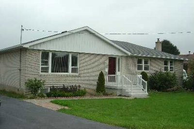 Detached House sold at 34 Clark Avenue, Markham, Ontario, L3T1S5 - Thornhill - MLS: N1558115